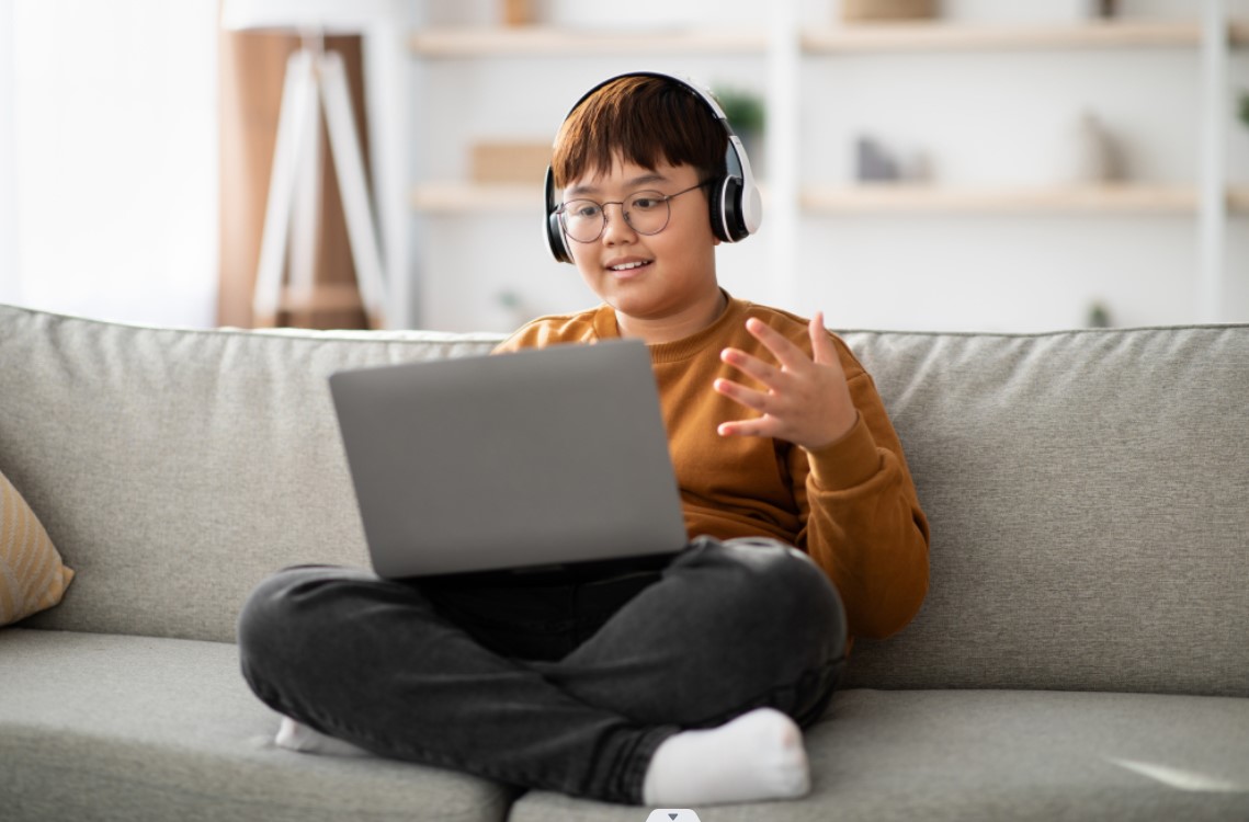 TOP 5 games for learning English online