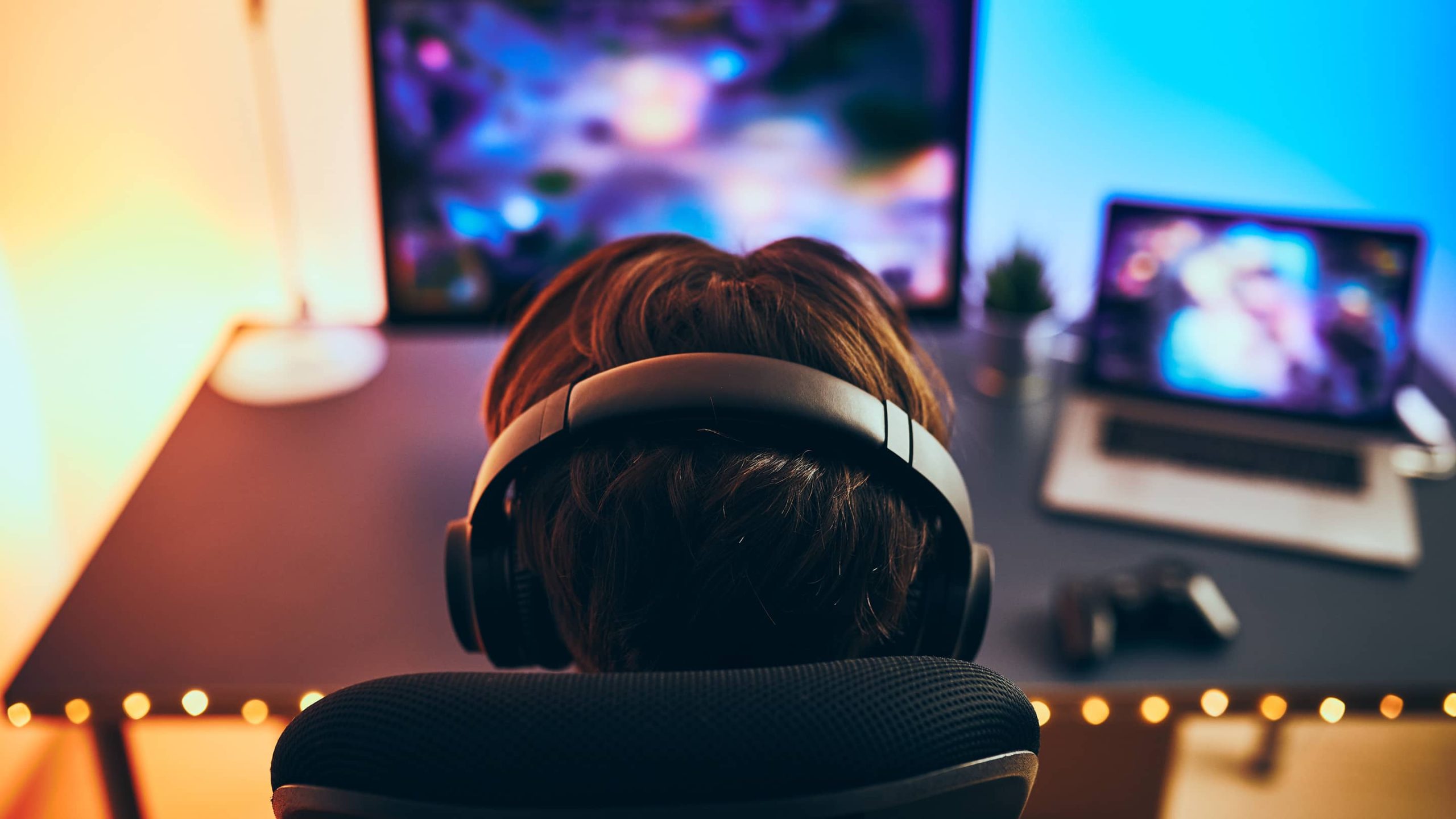 The Growth and Impact of Online Gaming: Trends, Benefits, and Future Prospects