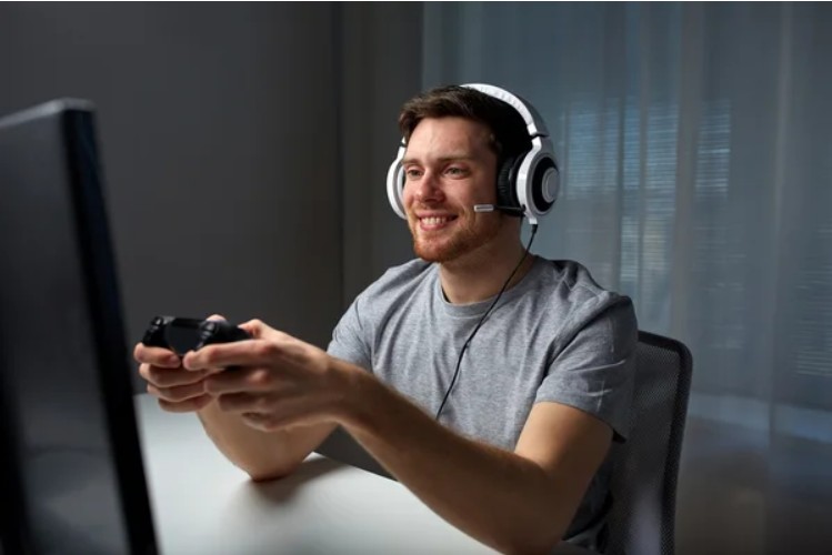 Subtle Skills People Develop Through Online Gaming