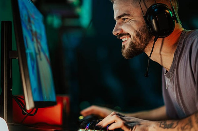 How Online Gaming Became A Popular Form Of Digital Entertainment